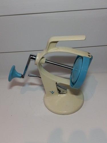 Vintage ice pet - ice,
