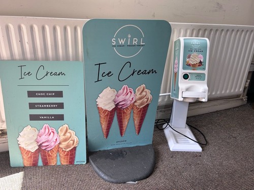 Swirl ice cream - ice, machine